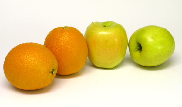 Apples and Oranges (Image ID:44-111)