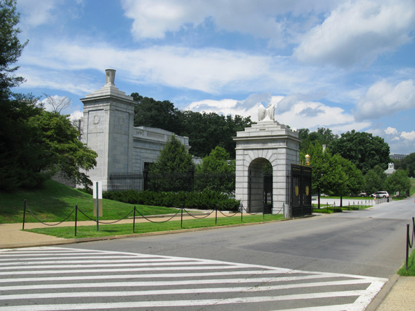 Arlington Cemetery (Image ID:65-041)