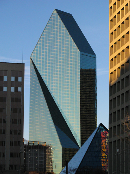 Fountain Place, Dallas (Image ID: 66-126)