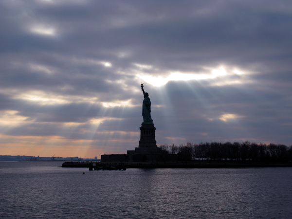 Statue of Liberty, New York (Image ID:24-116)